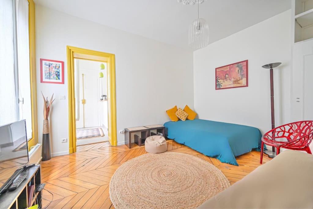 Radiant Flat - Spacious Studio Apartment - Marais París Exterior foto