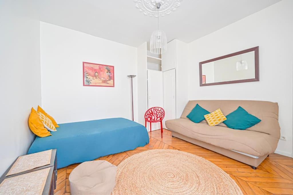 Radiant Flat - Spacious Studio Apartment - Marais París Exterior foto